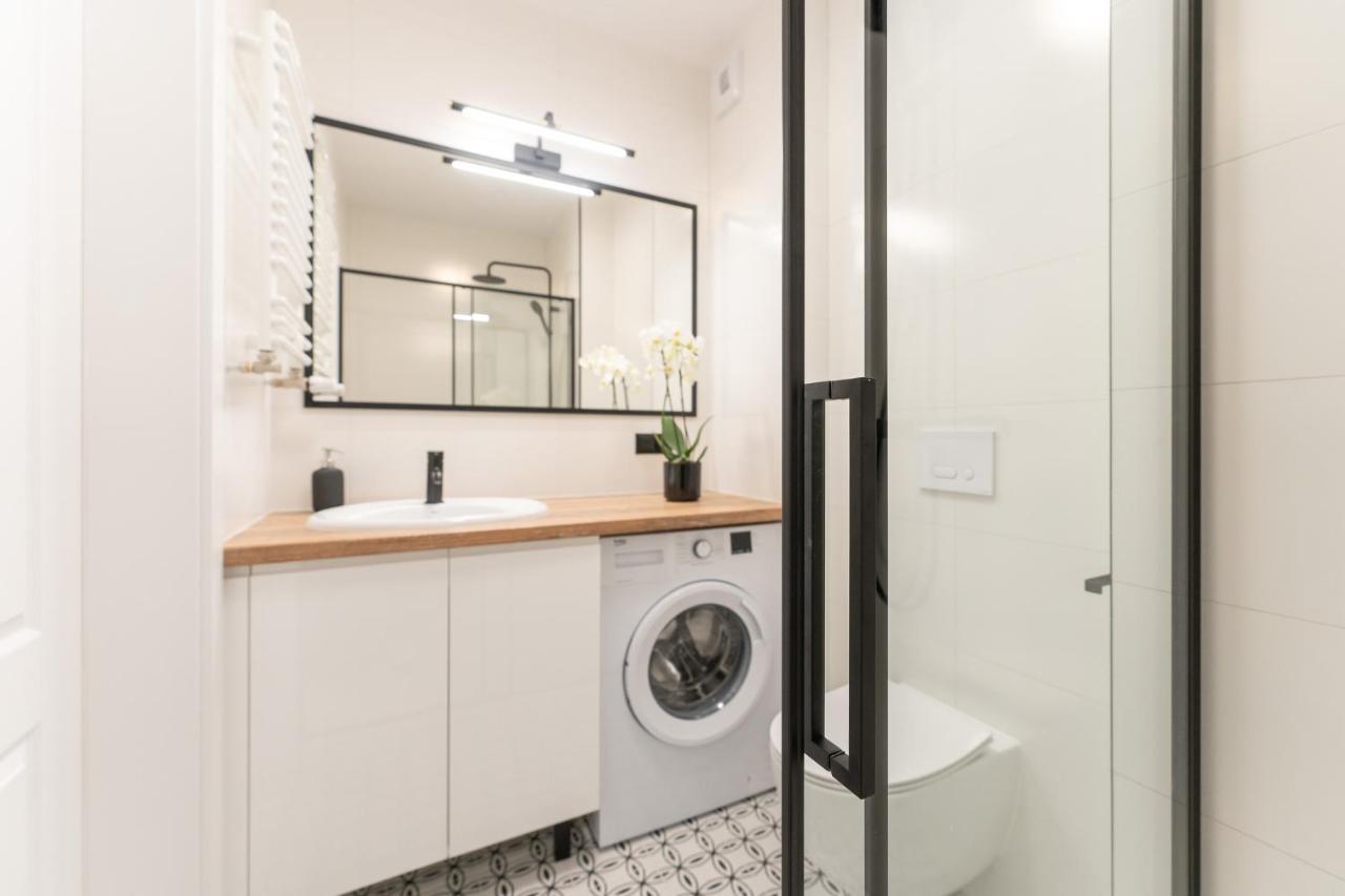 Lily Apartment โควอบเซก ภายนอก รูปภาพ