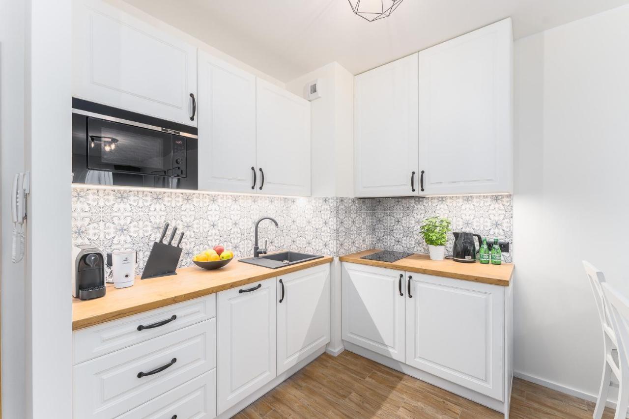 Lily Apartment โควอบเซก ภายนอก รูปภาพ